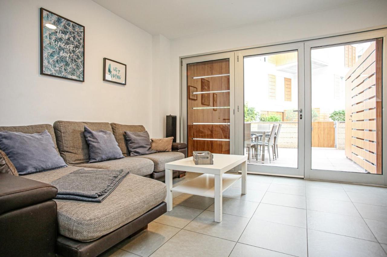 אל מדאנו Sunny Duplex Los Martines מראה חיצוני תמונה