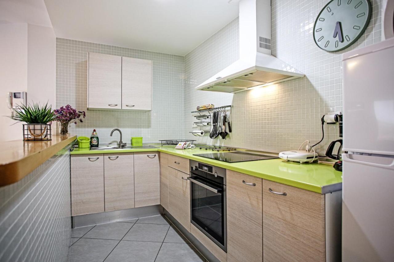 אל מדאנו Sunny Duplex Los Martines מראה חיצוני תמונה