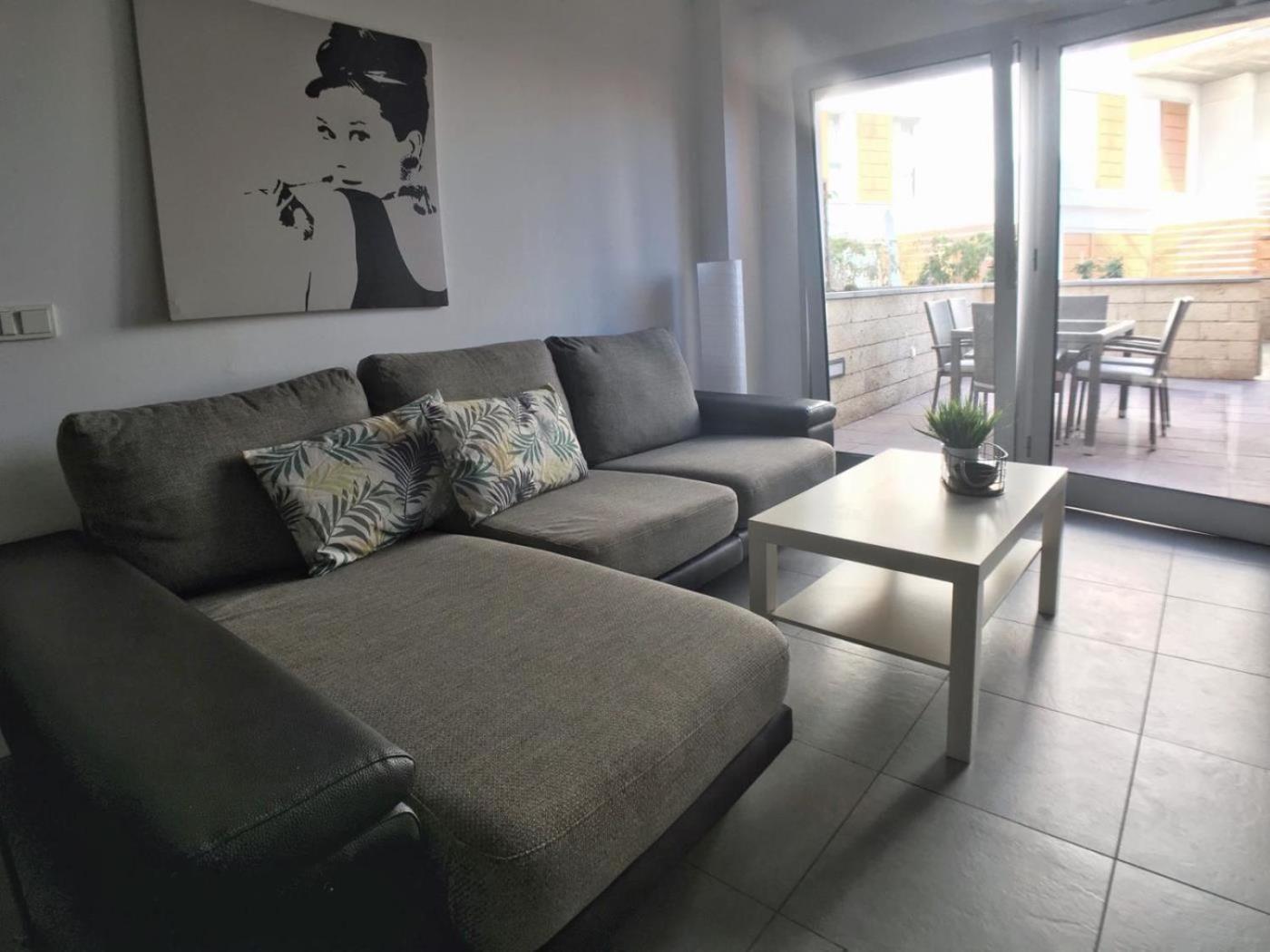 אל מדאנו Sunny Duplex Los Martines חדר תמונה