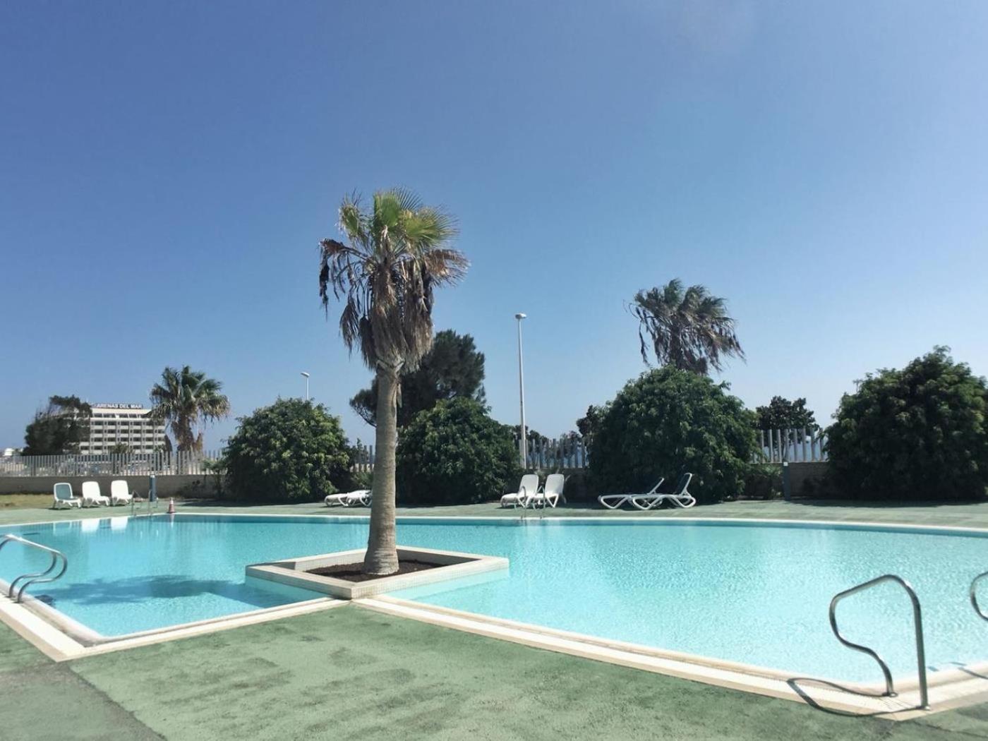 אל מדאנו Sunny Duplex Los Martines חדר תמונה
