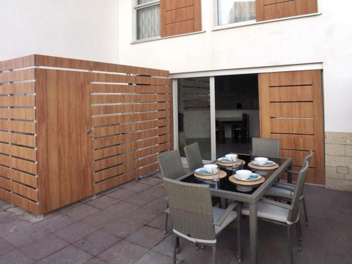 אל מדאנו Sunny Duplex Los Martines חדר תמונה