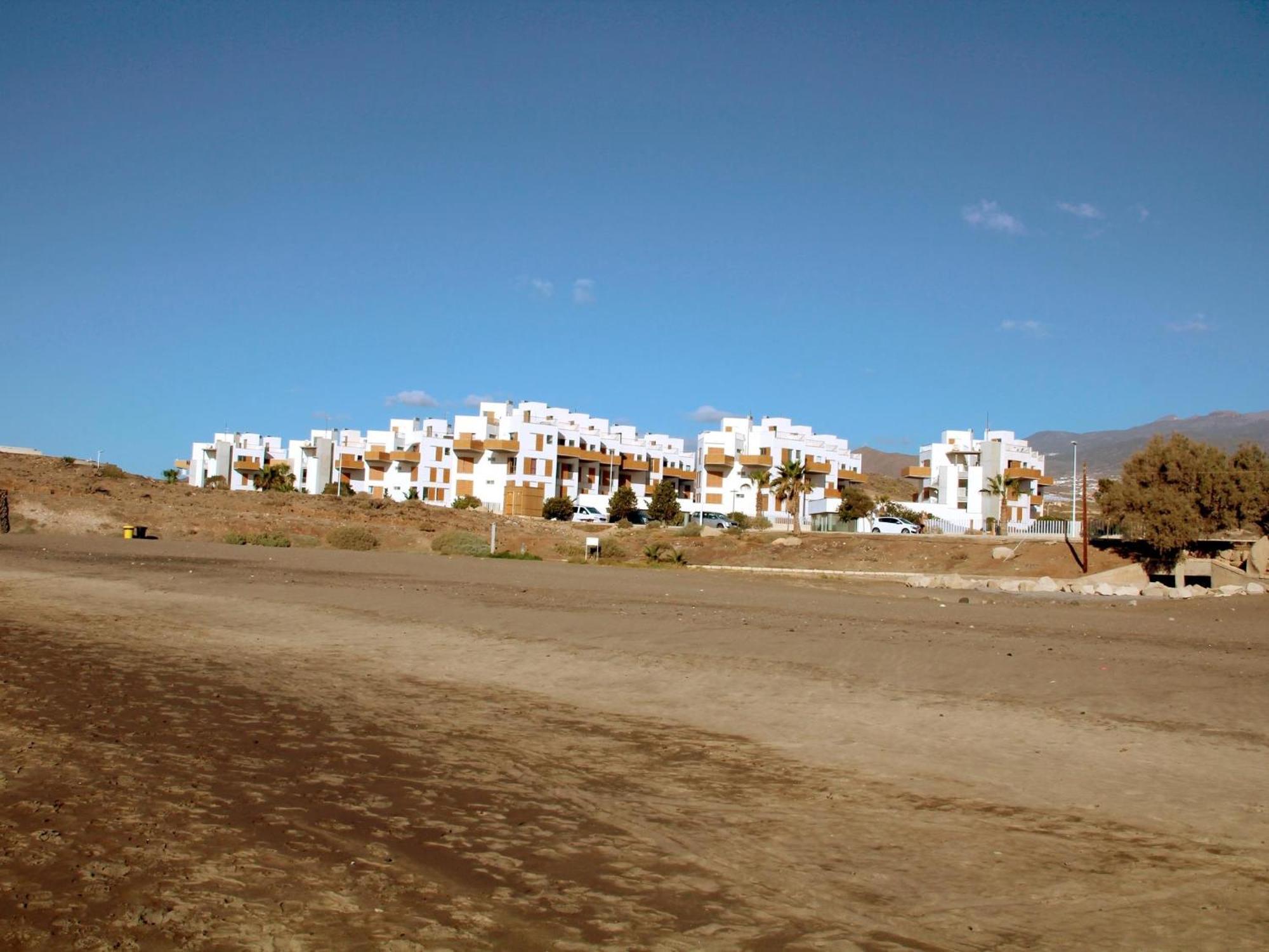 אל מדאנו Sunny Duplex Los Martines חדר תמונה