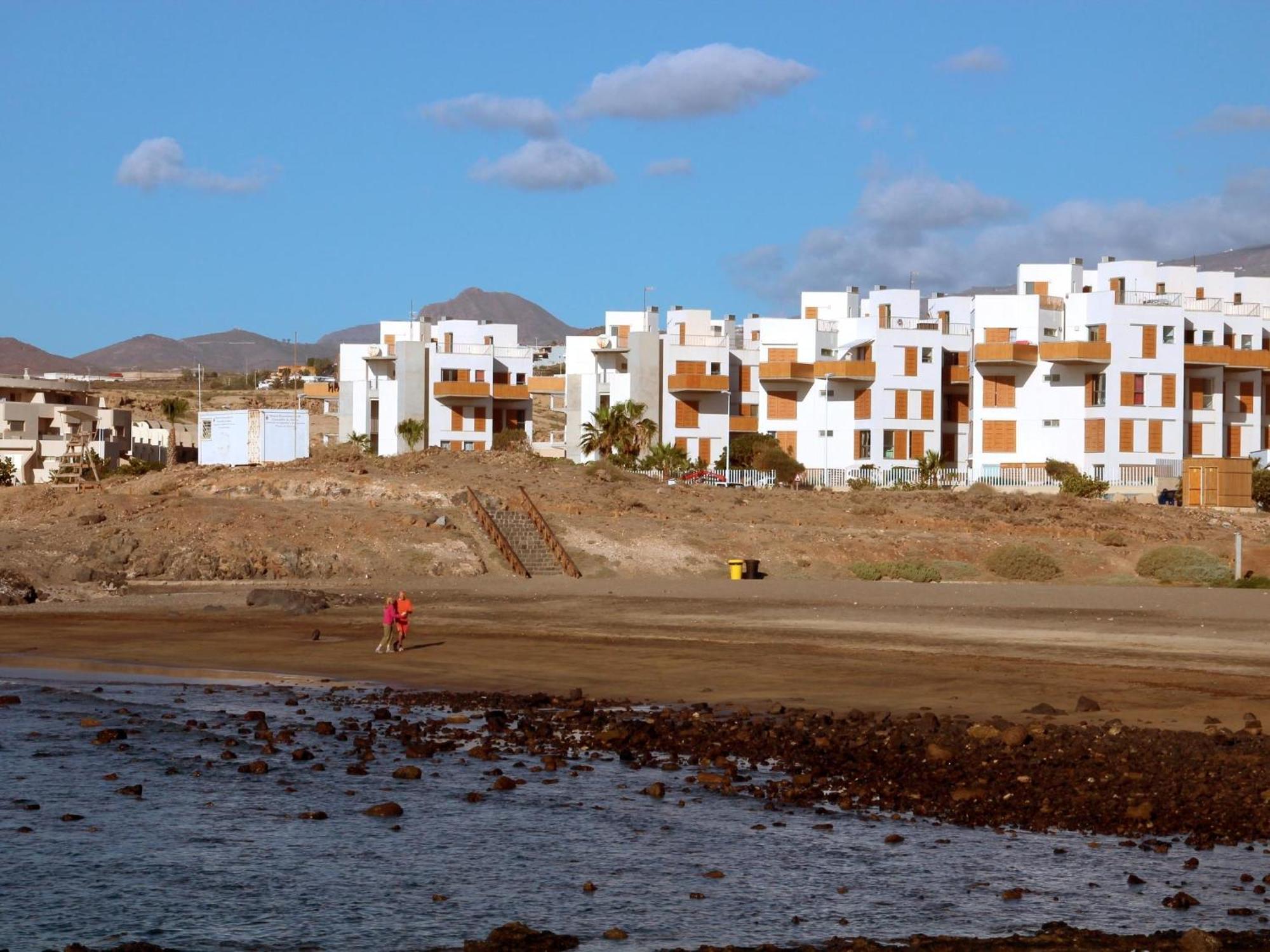 אל מדאנו Sunny Duplex Los Martines חדר תמונה